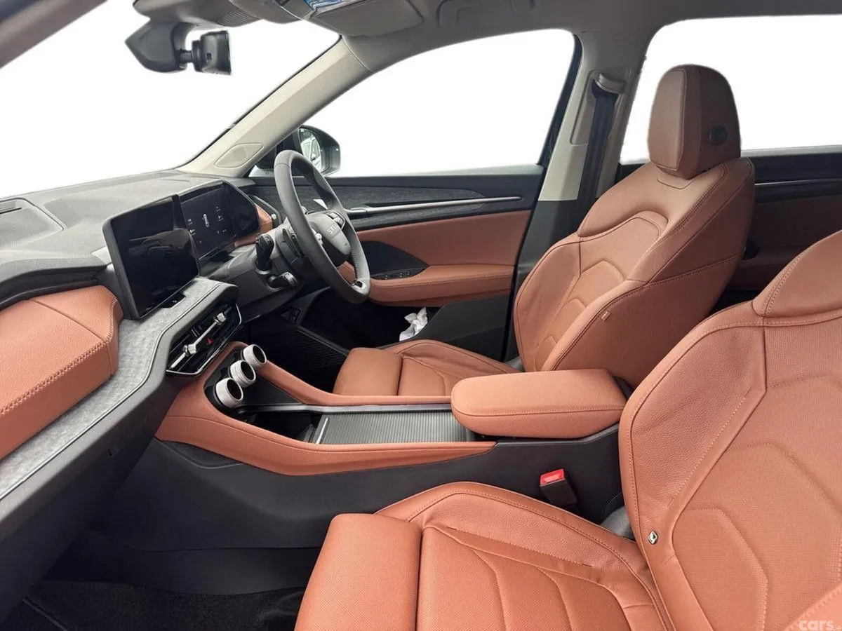 Skoda Kodiaq SUV, Petrol Plug-in Hybrid, 2027, 