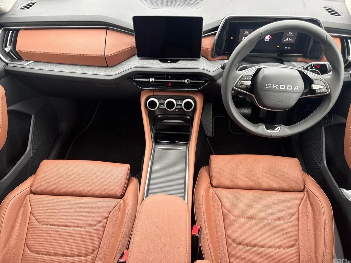 Skoda Kodiaq SUV, Petrol Plug-in Hybrid, 2027, 