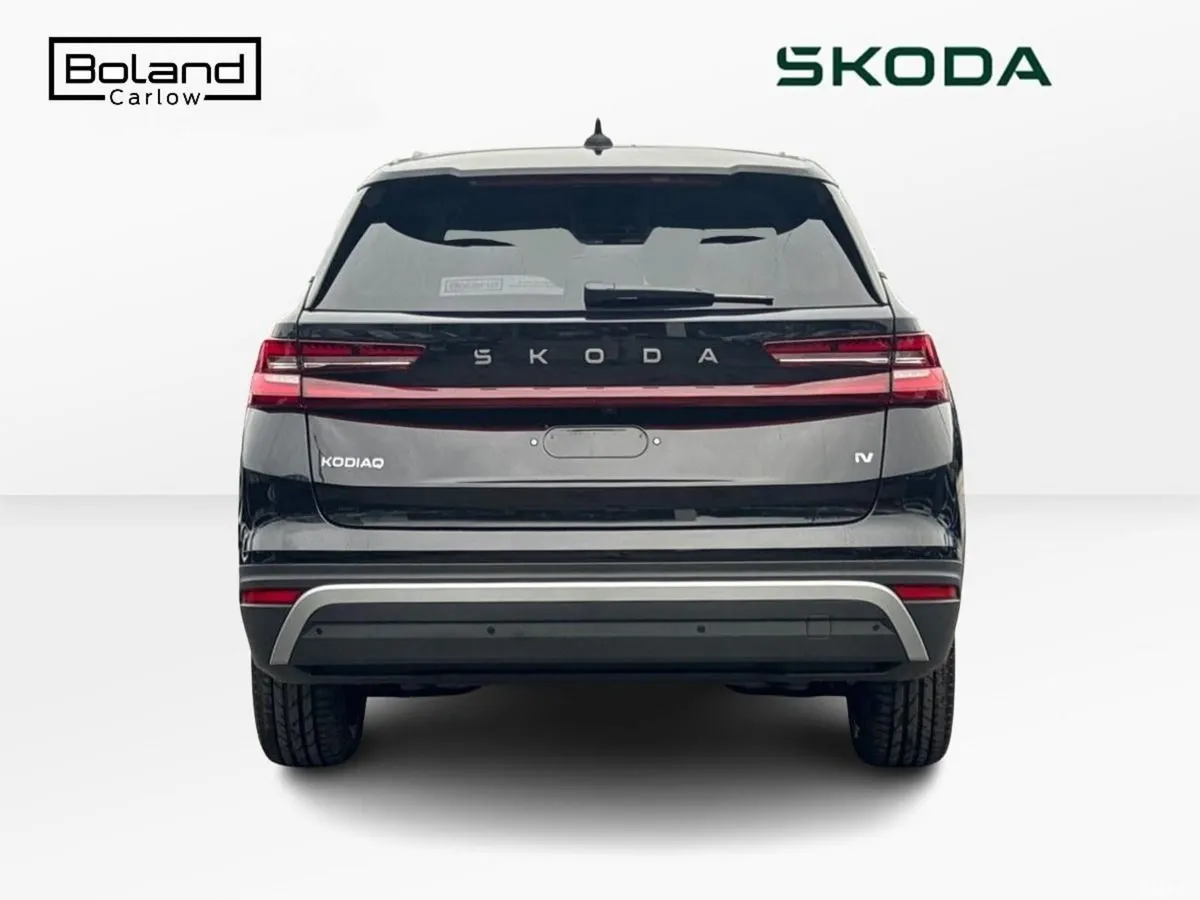 Skoda Kodiaq SUV, Petrol Plug-in Hybrid, 2027, 