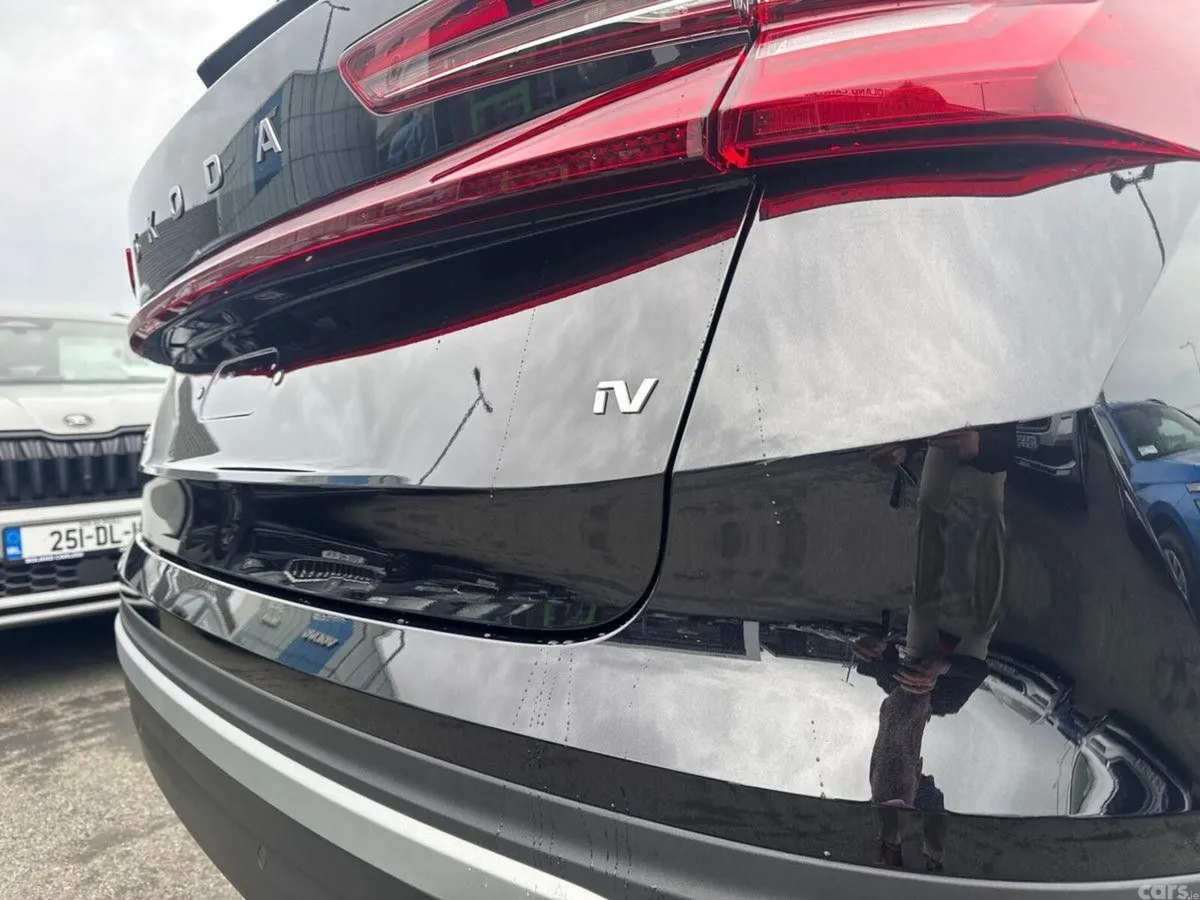 Skoda Kodiaq SUV, Petrol Plug-in Hybrid, 2027, 