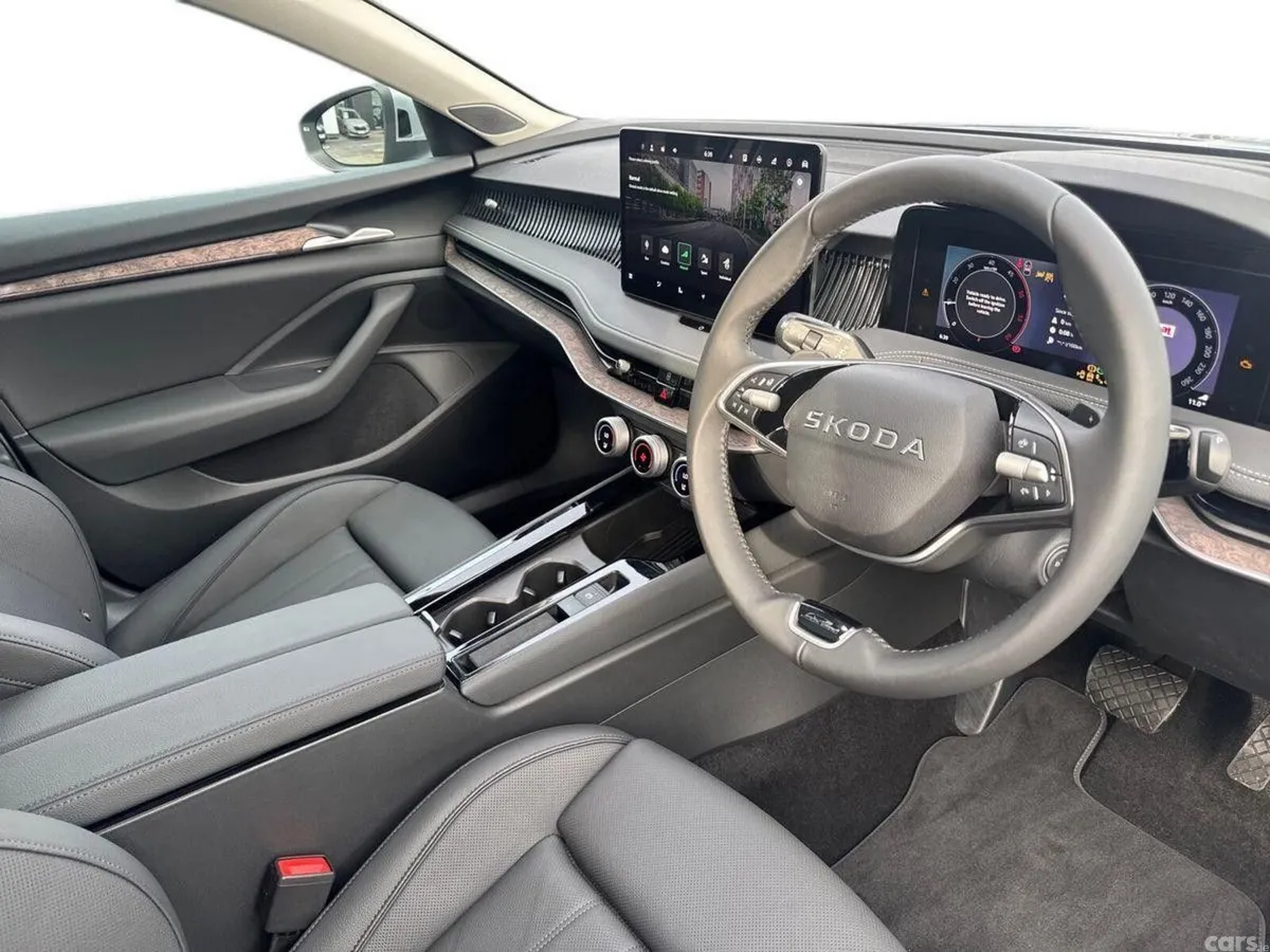 Skoda Superb Estate, Diesel, 2027, Silver