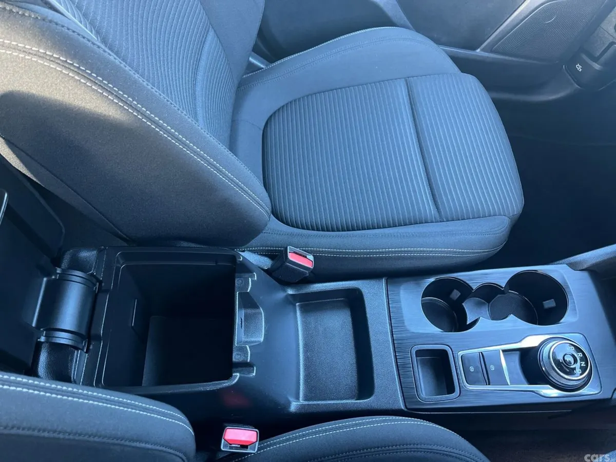 Ford Focus Hatchback, Diesel, 2023, Black