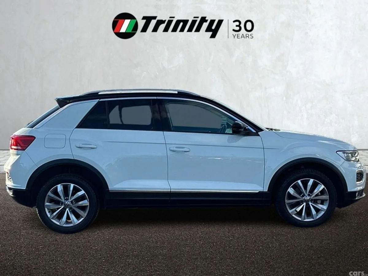 Volkswagen T-Roc SUV, Diesel, 2021, White
