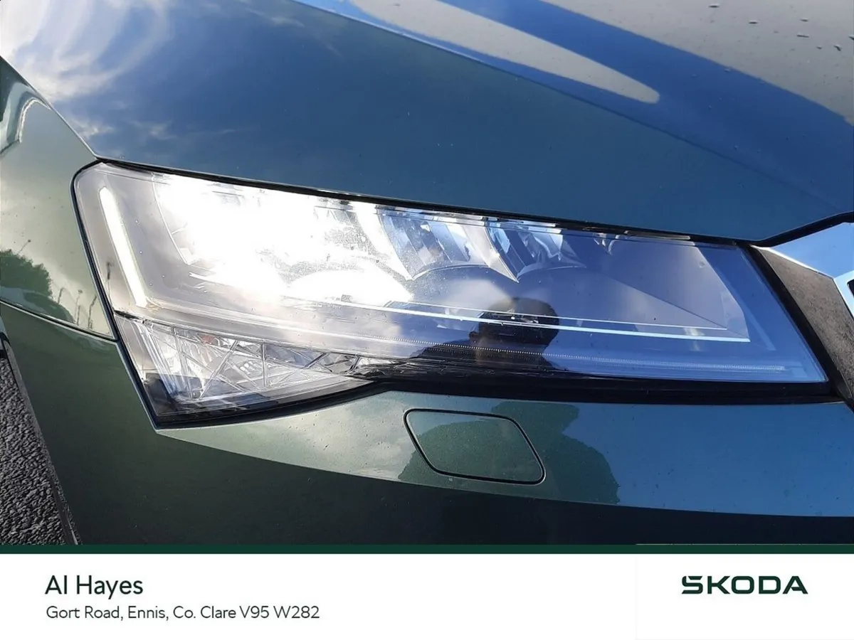 Skoda Superb Saloon, Diesel, 2020, Green