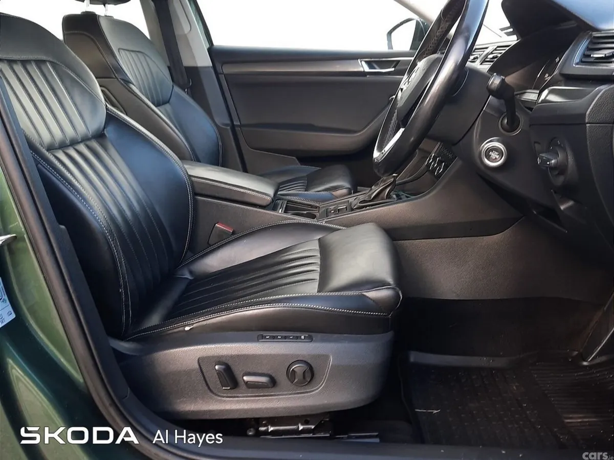 Skoda Superb Saloon, Diesel, 2020, Green