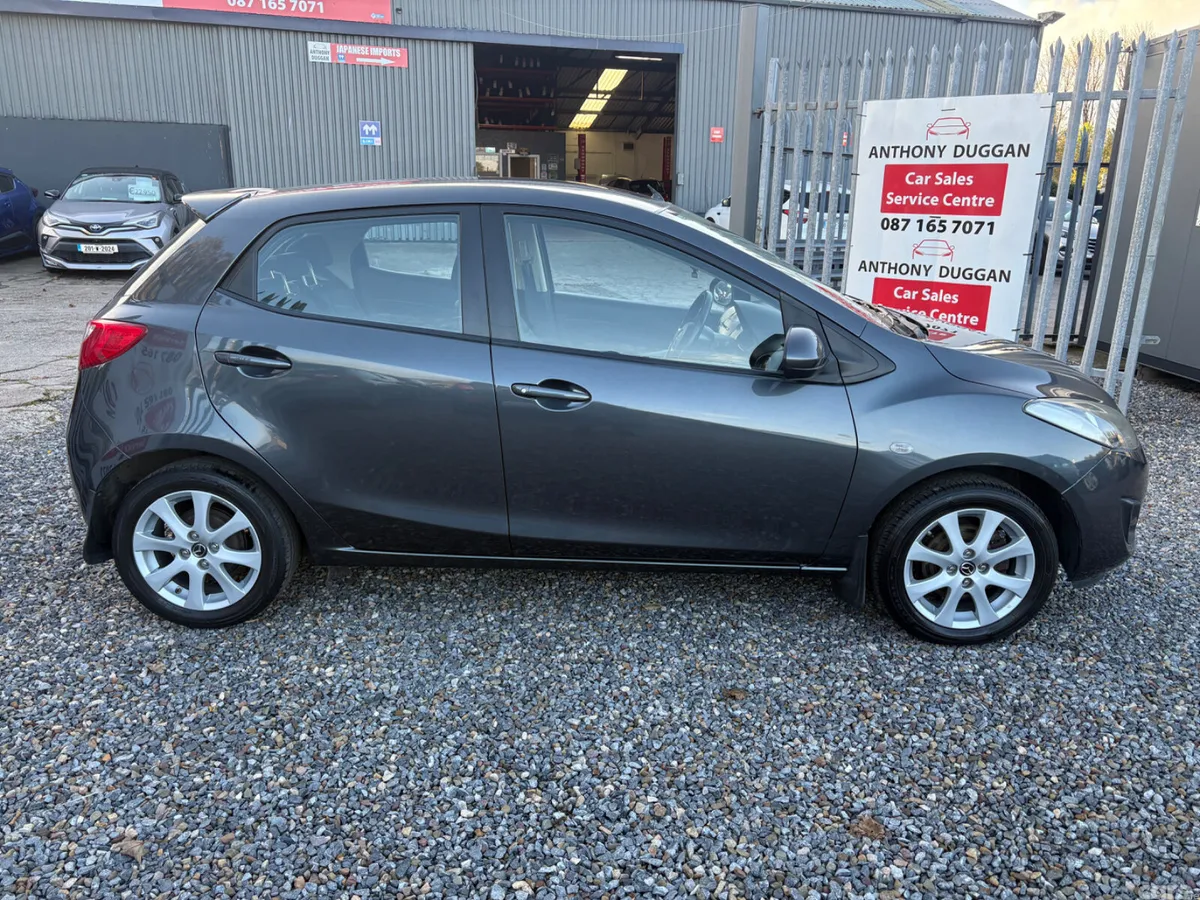 Mazda Mazda2 Hatchback, Petrol, 2015, Grey