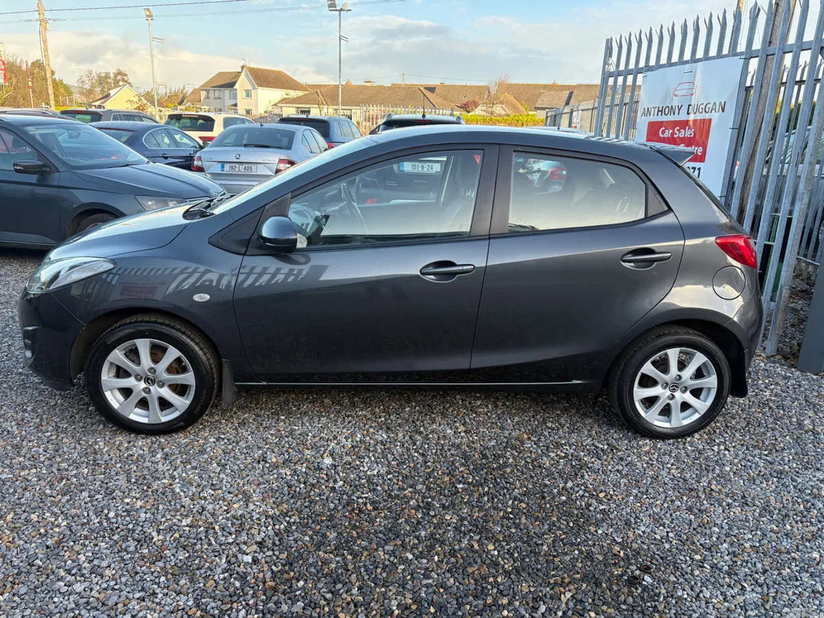 Mazda Mazda2 Hatchback, Petrol, 2015, Grey