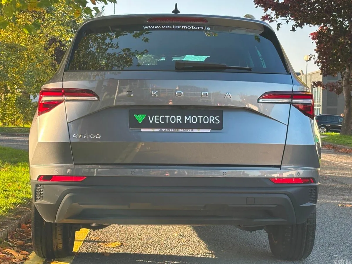 Skoda Karoq Estate, Petrol, 2024, Grey