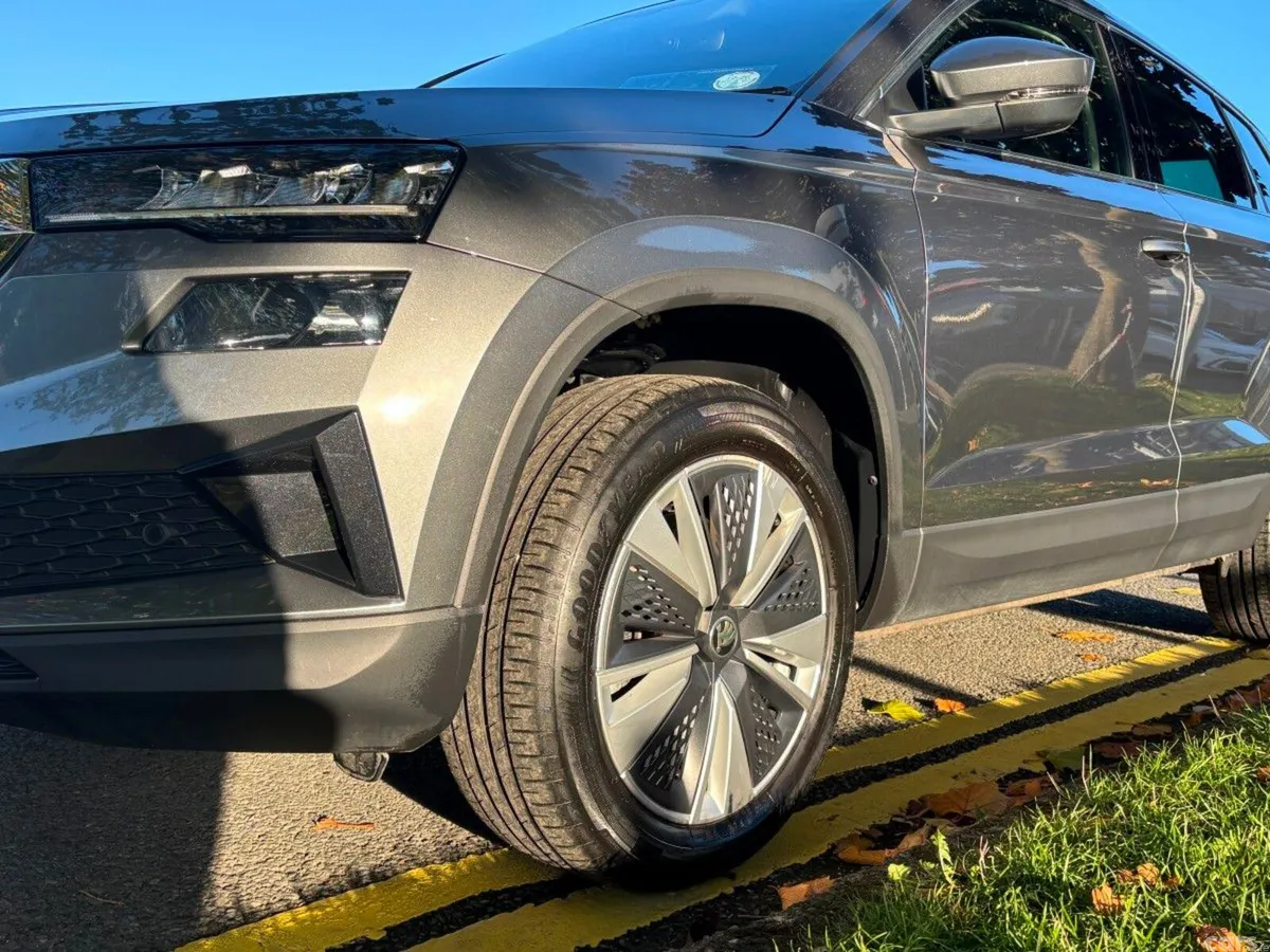 Skoda Karoq Estate, Petrol, 2024, Grey