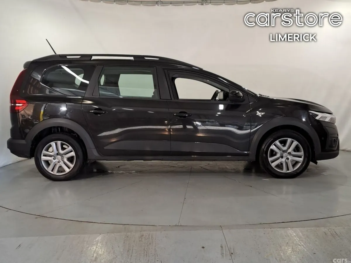 Dacia Jogger MPV, Petrol, 2023, Black