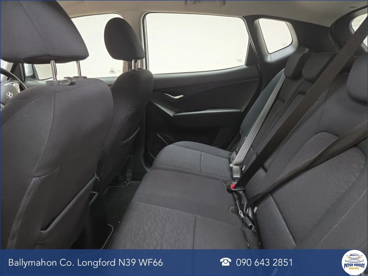 Hyundai ix20 MPV, Petrol, 2019, Grey