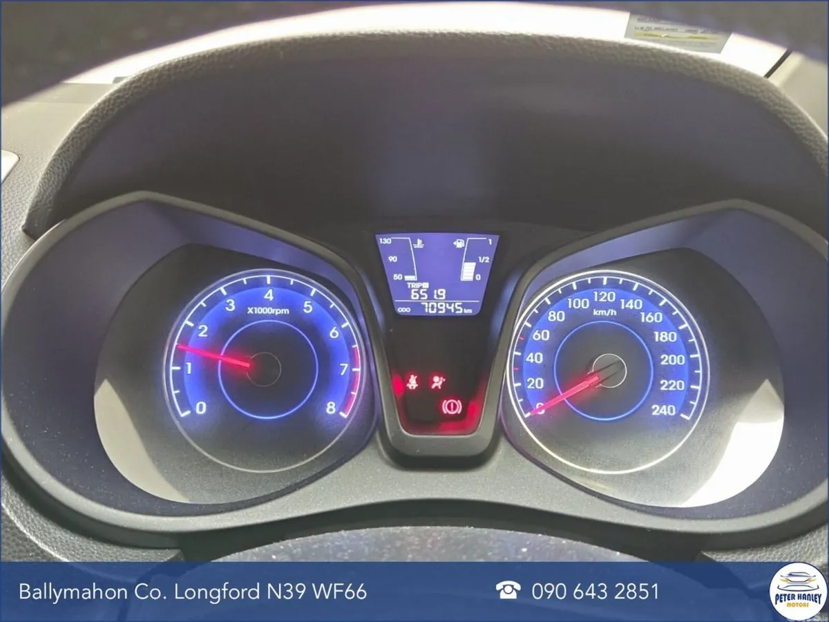 Hyundai ix20 MPV, Petrol, 2019, Grey