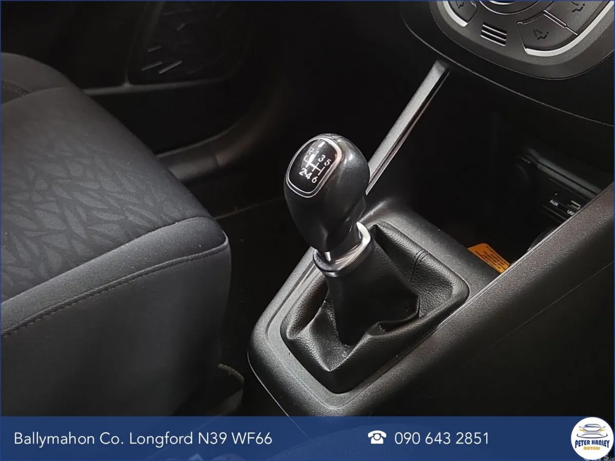 Hyundai ix20 MPV, Petrol, 2019, Grey