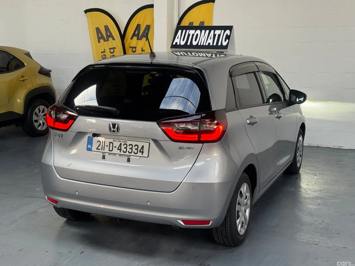 Honda Fit Hatchback, Petrol Hybrid, 2021, Silver