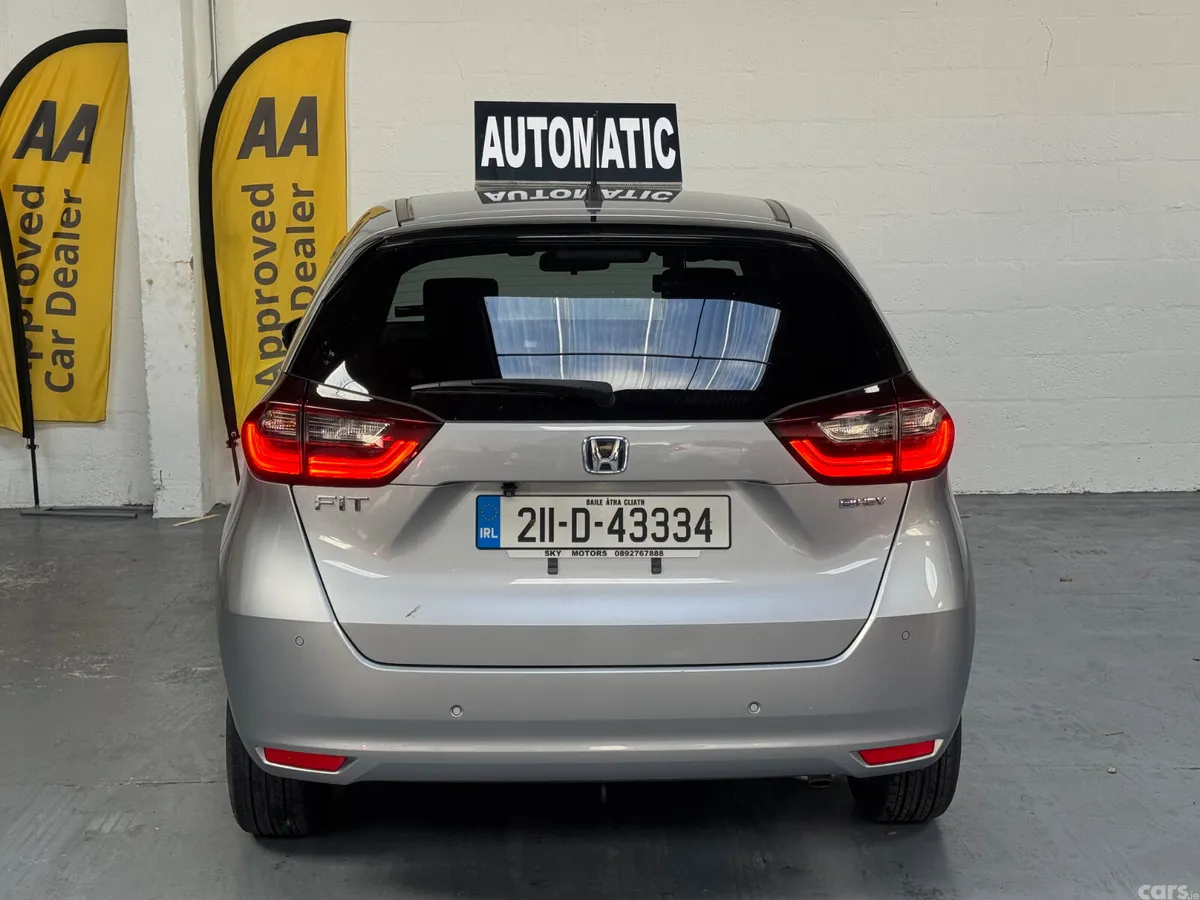Honda Fit Hatchback, Petrol Hybrid, 2021, Silver