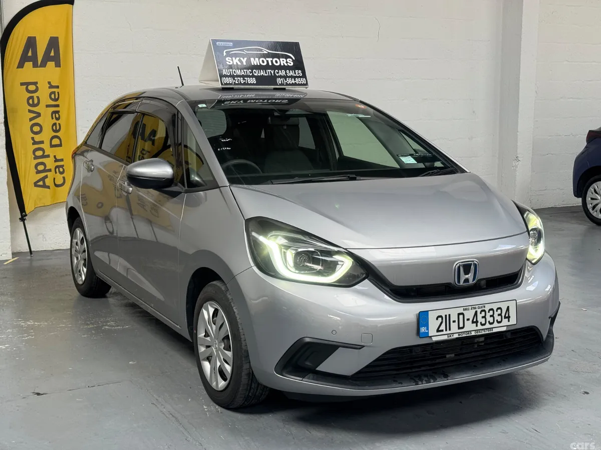Honda Fit Hatchback, Petrol Hybrid, 2021, Silver