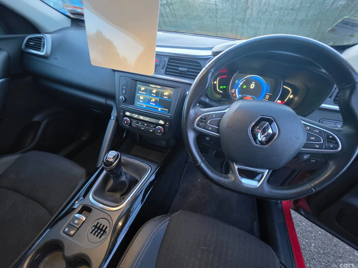 Renault Kadjar SUV, Diesel, 2015, Red