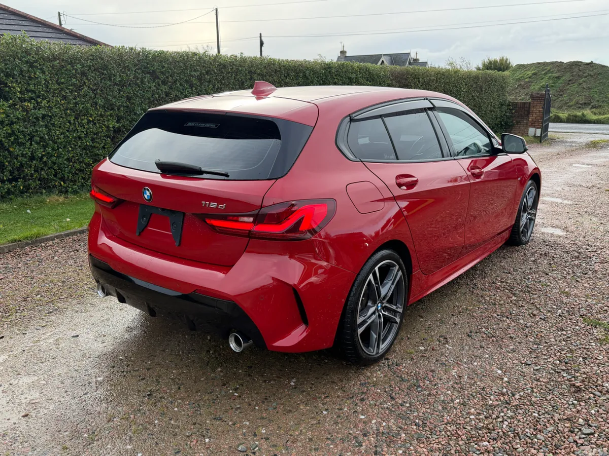 BMW 1-Series Hatchback, Diesel, 2020, Red