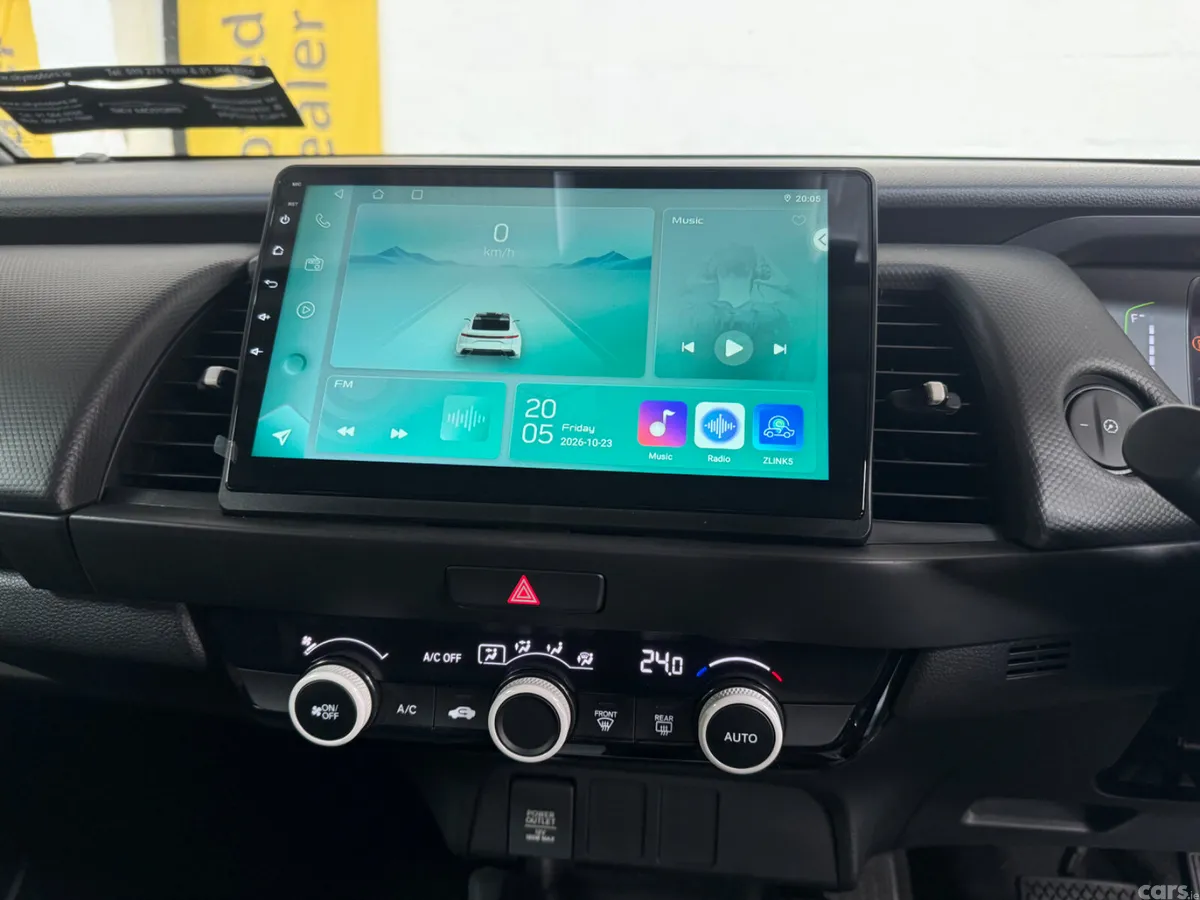 Honda Fit Hatchback, Petrol Hybrid, 2021, Silver