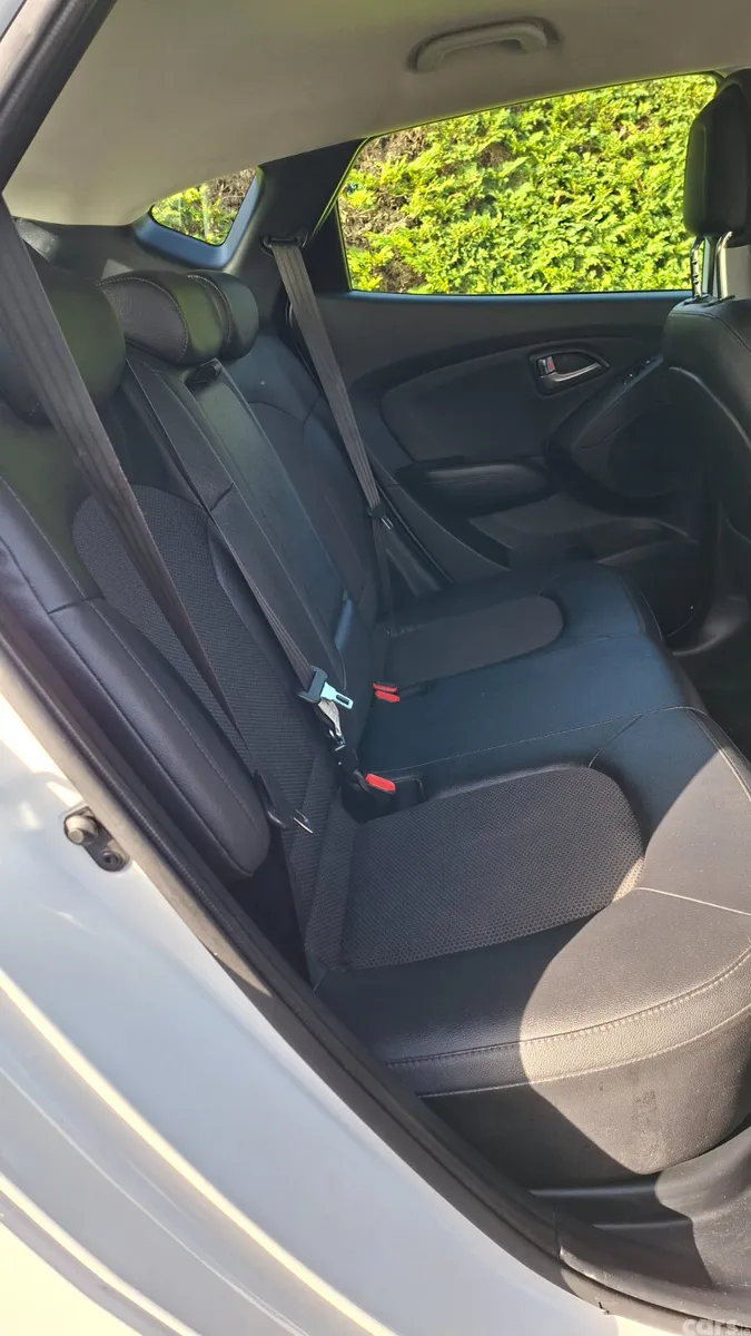 Hyundai ix35 SUV, Diesel, 2015, White