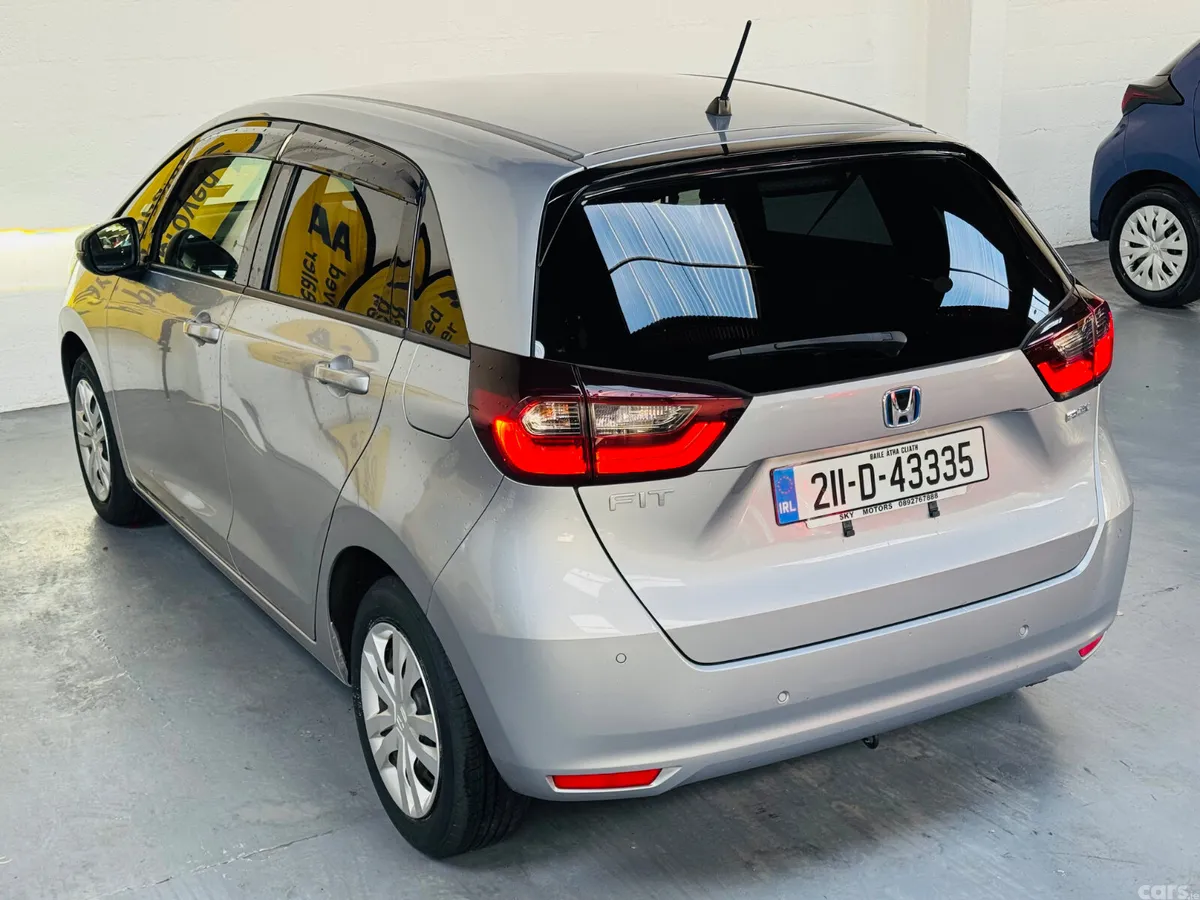 Honda Fit Hatchback, Petrol Hybrid, 2021, Silver