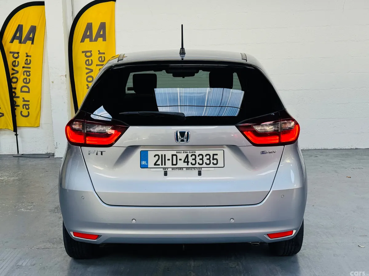 Honda Fit Hatchback, Petrol Hybrid, 2021, Silver