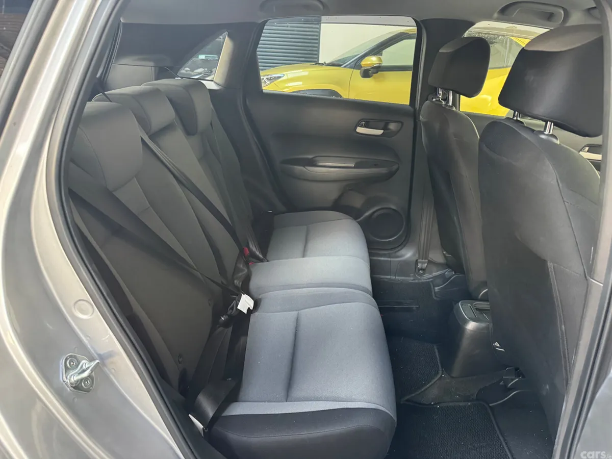 Honda Fit Hatchback, Petrol Hybrid, 2021, Silver