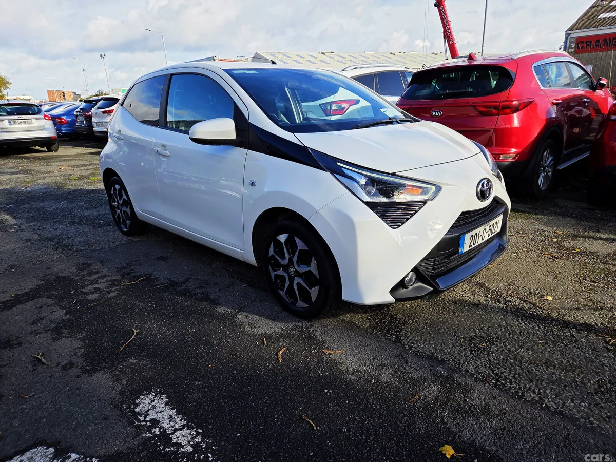 Toyota Aygo Hatchback, Petrol, 2020, White