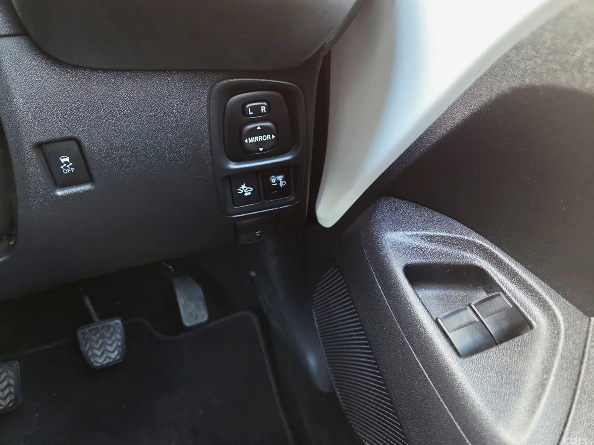 Toyota Aygo Hatchback, Petrol, 2020, White