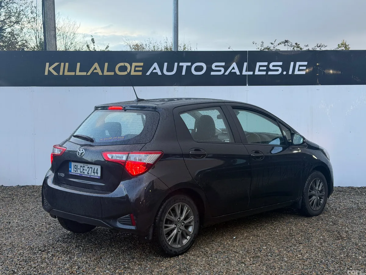 Toyota Yaris Hatchback, Petrol, 2019, Black