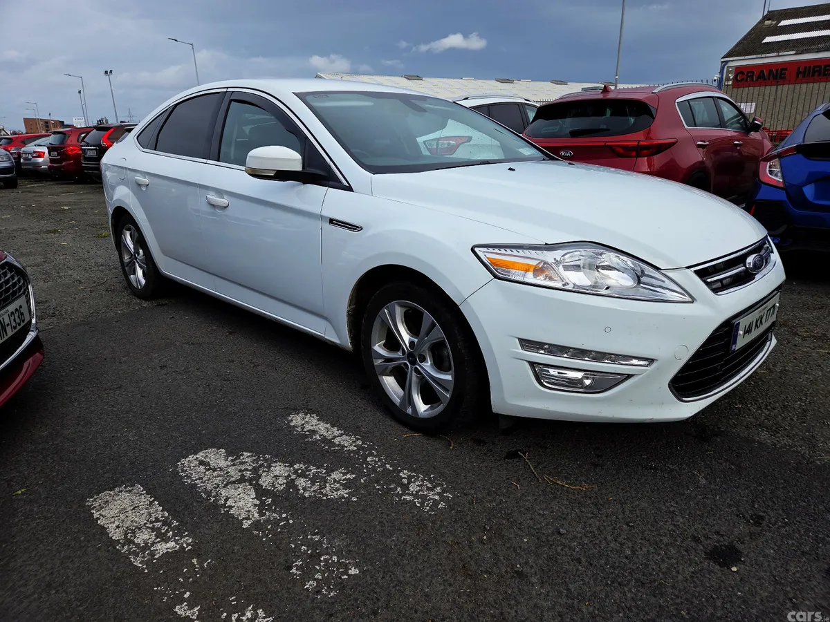 Ford Mondeo Hatchback, Diesel, 2014, White