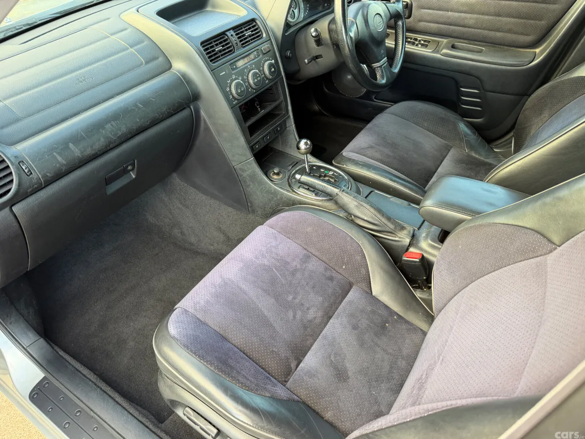 Lexus IS Saloon, Petrol, 2002, Silver