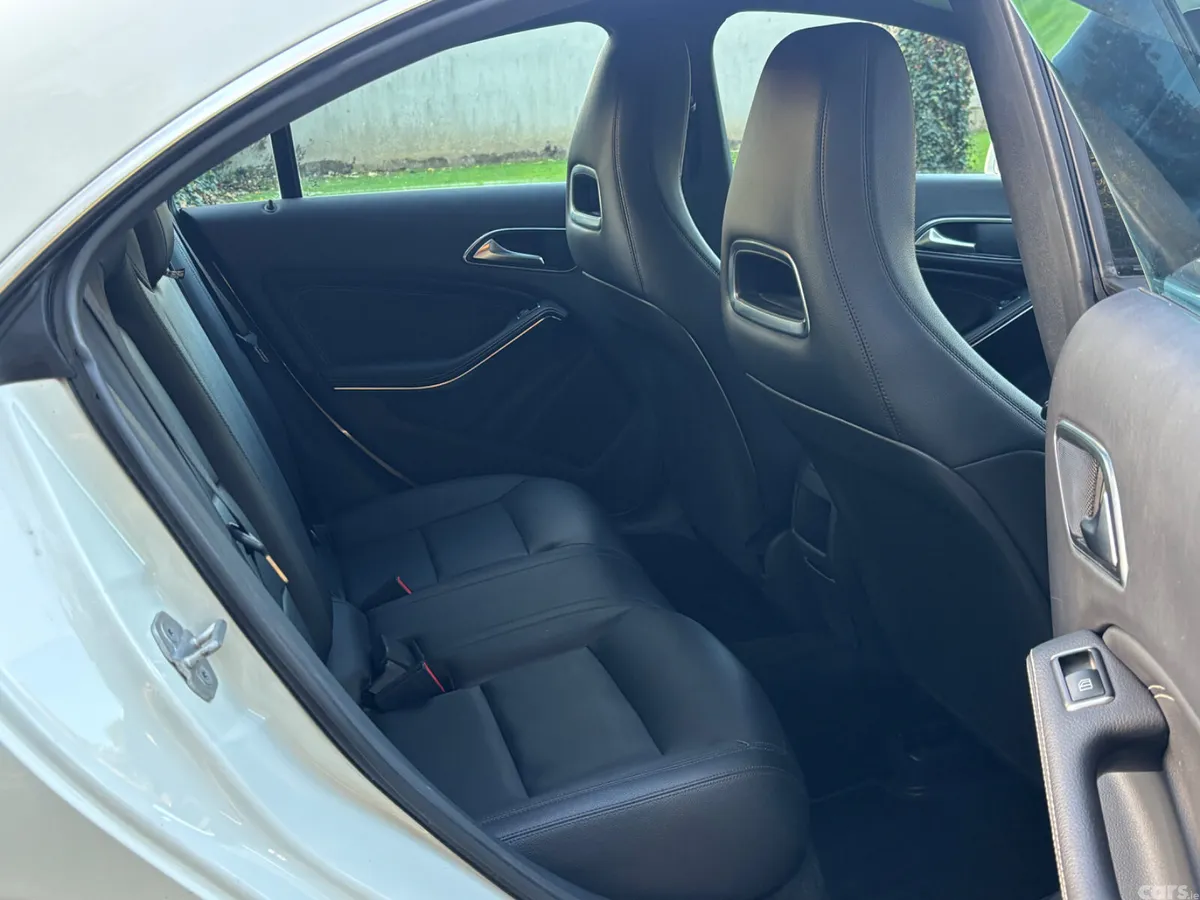 Mercedes-Benz CLA Saloon, Diesel, 2015, White