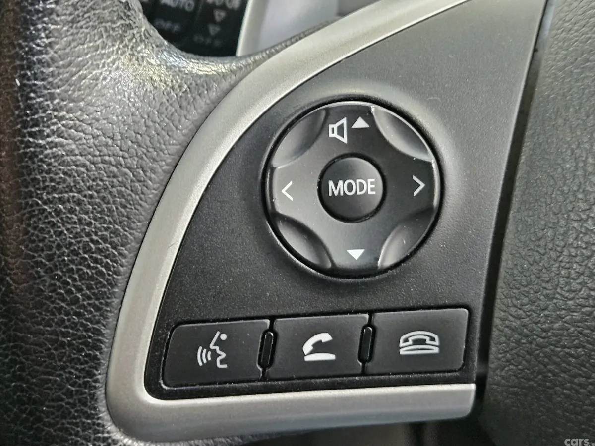 Mitsubishi Outlander SUV, Petrol Hybrid, 2015, Black
