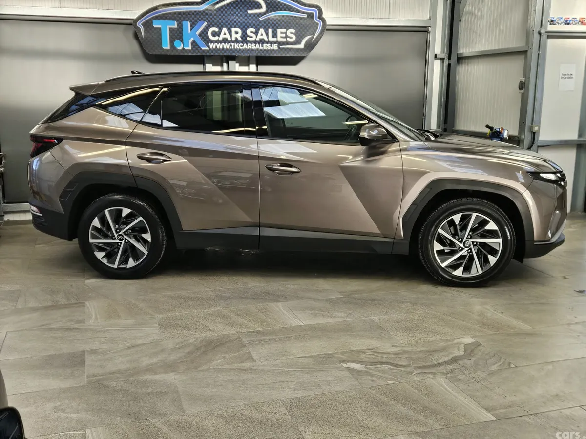 Hyundai Tucson SUV, Diesel, 2022, Brown