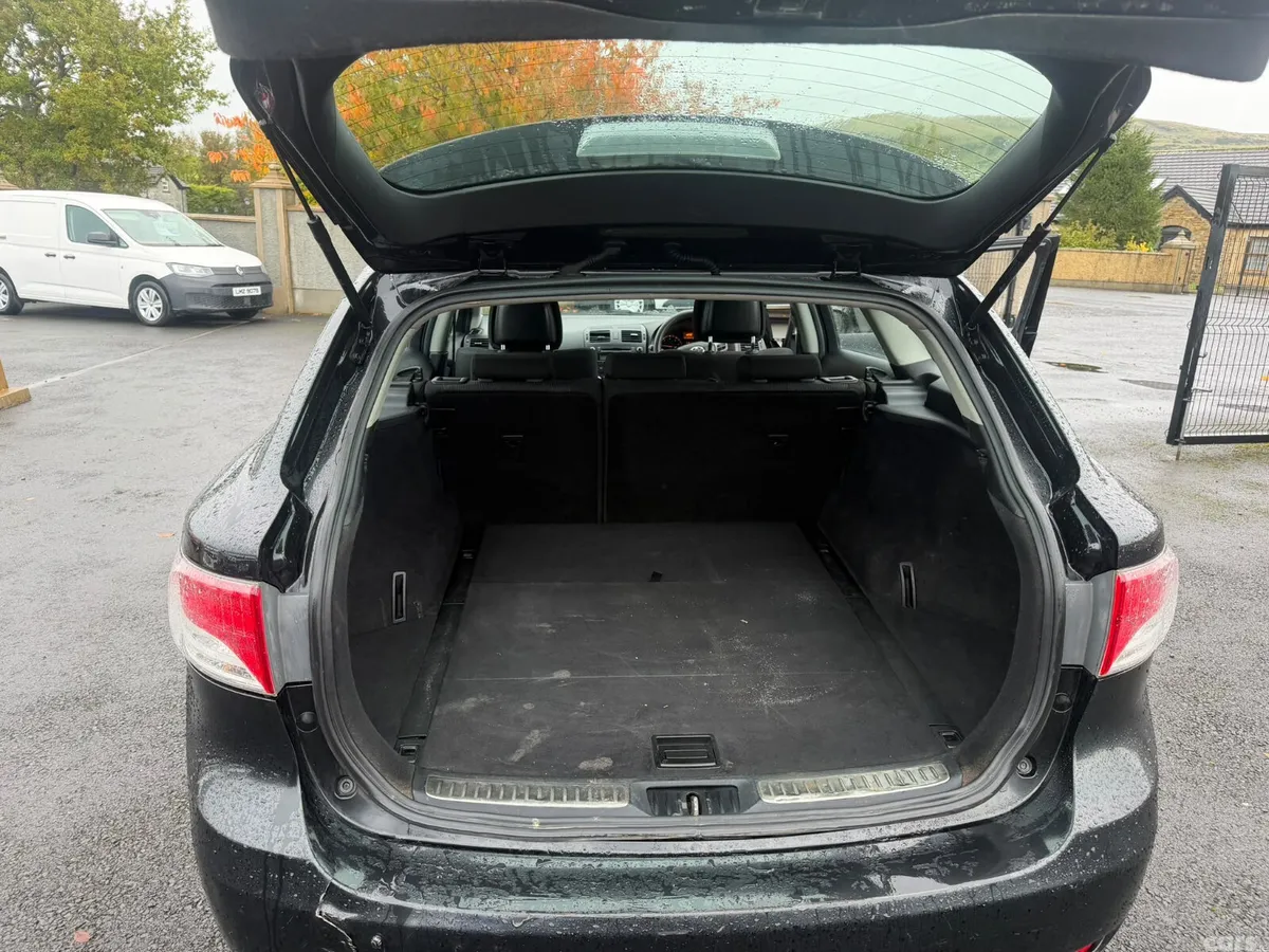 Toyota Avensis Estate, Diesel, 2011, Black