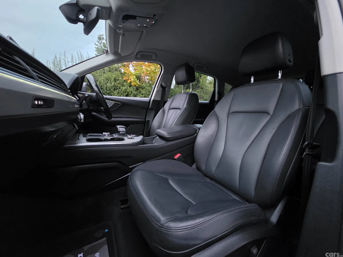 Audi Q7 SUV, Diesel, 2017, Grey