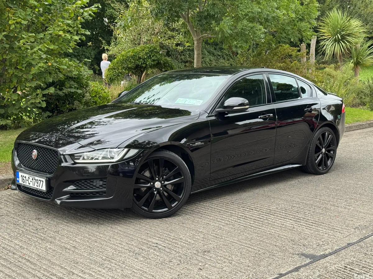 Jaguar XE Saloon, Diesel, 2016, Black