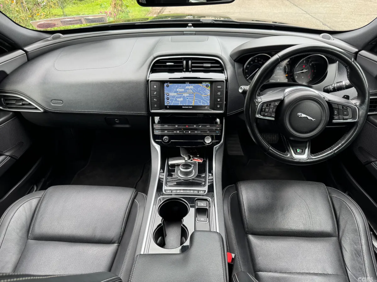 Jaguar XE Saloon, Diesel, 2016, Black