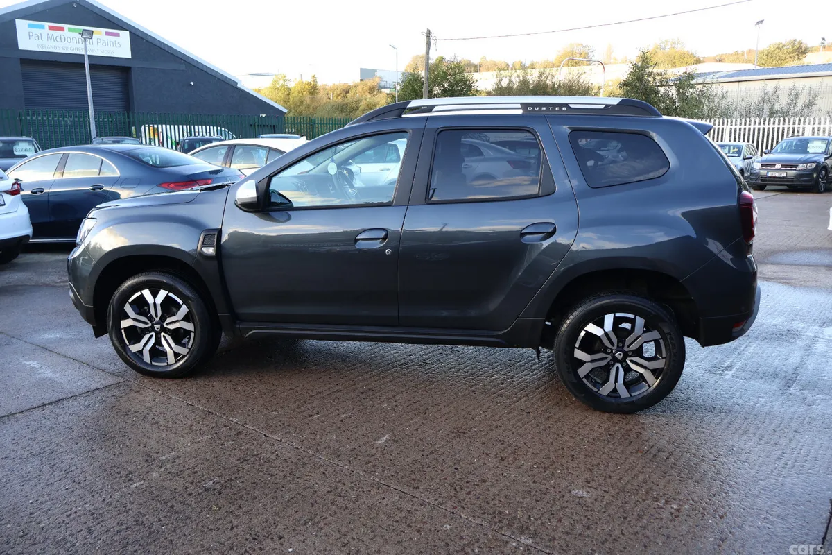 Dacia Duster SUV, Diesel, 2022, Grey