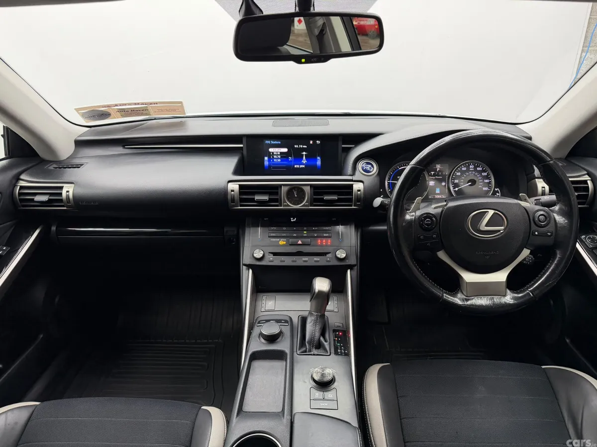 Lexus IS Saloon, Petrol Hybrid, 2016, White