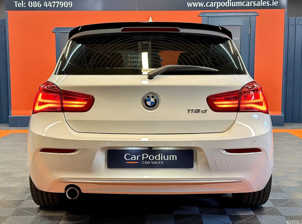 BMW 1-Series Hatchback, Diesel, 2017, White