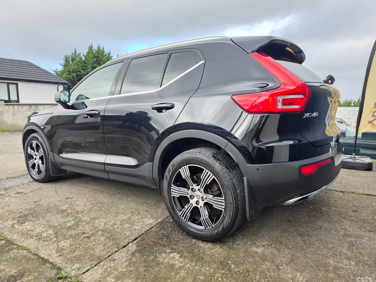 Volvo XC40 SUV, Diesel, 2019, Black