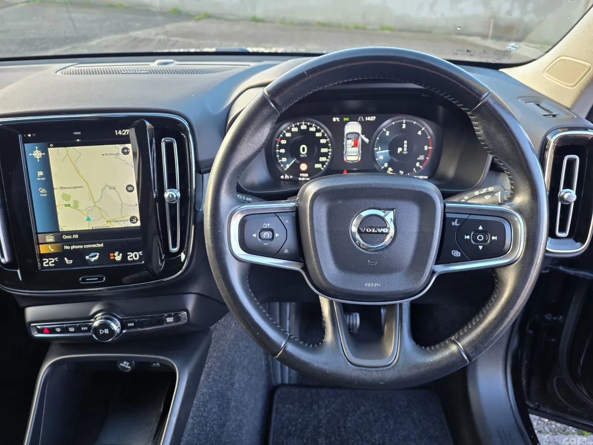 Volvo XC40 SUV, Diesel, 2019, Black