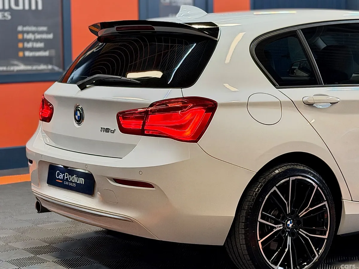 BMW 1-Series Hatchback, Diesel, 2017, White