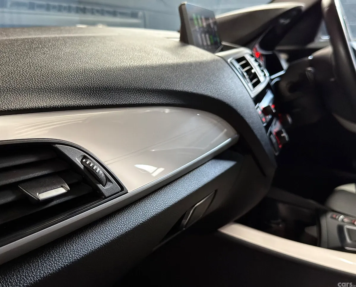 BMW 1-Series Hatchback, Diesel, 2017, White
