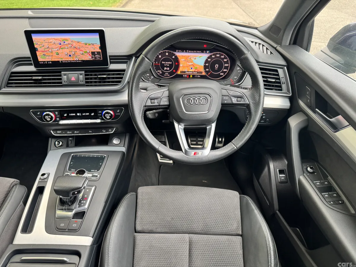 Audi Q5 SUV, Diesel, 2018, Blue