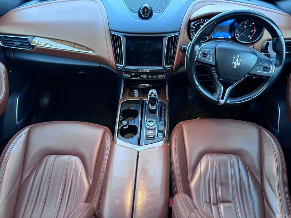 Maserati Levante SUV, Diesel, 2017, Blue