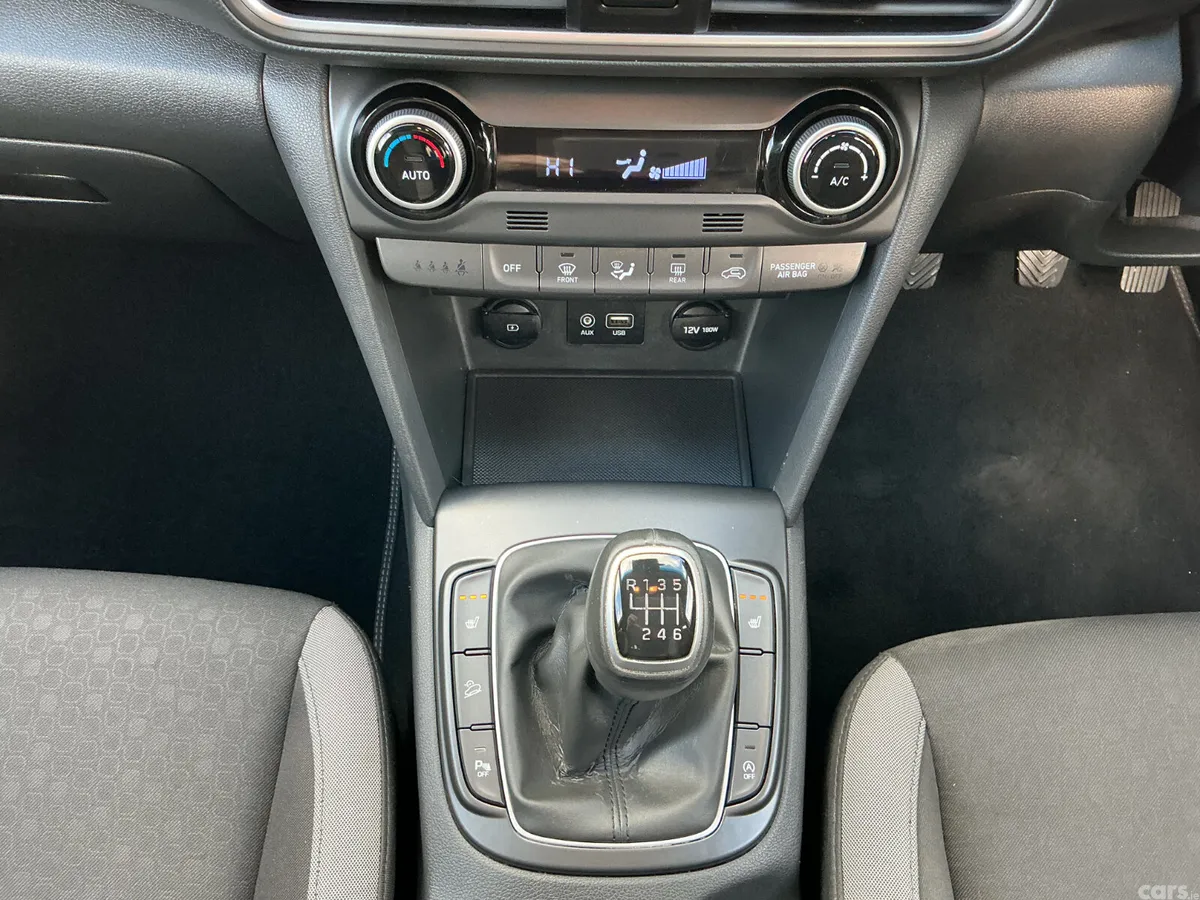 Hyundai KONA MPV, Diesel, 2020, Blue