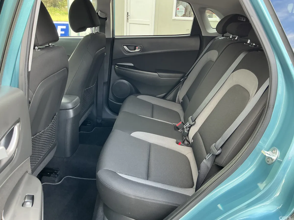 Hyundai KONA MPV, Diesel, 2020, Blue